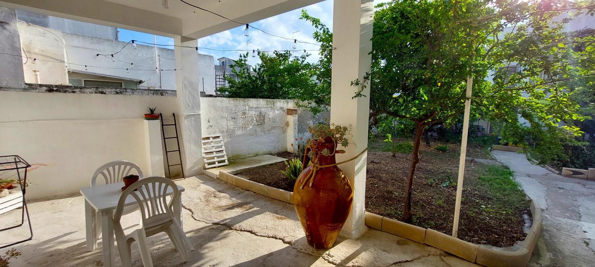 Jonia Appartamento Vacanze Vicino Al Mare Con Giardino Pulsano Εξωτερικό φωτογραφία